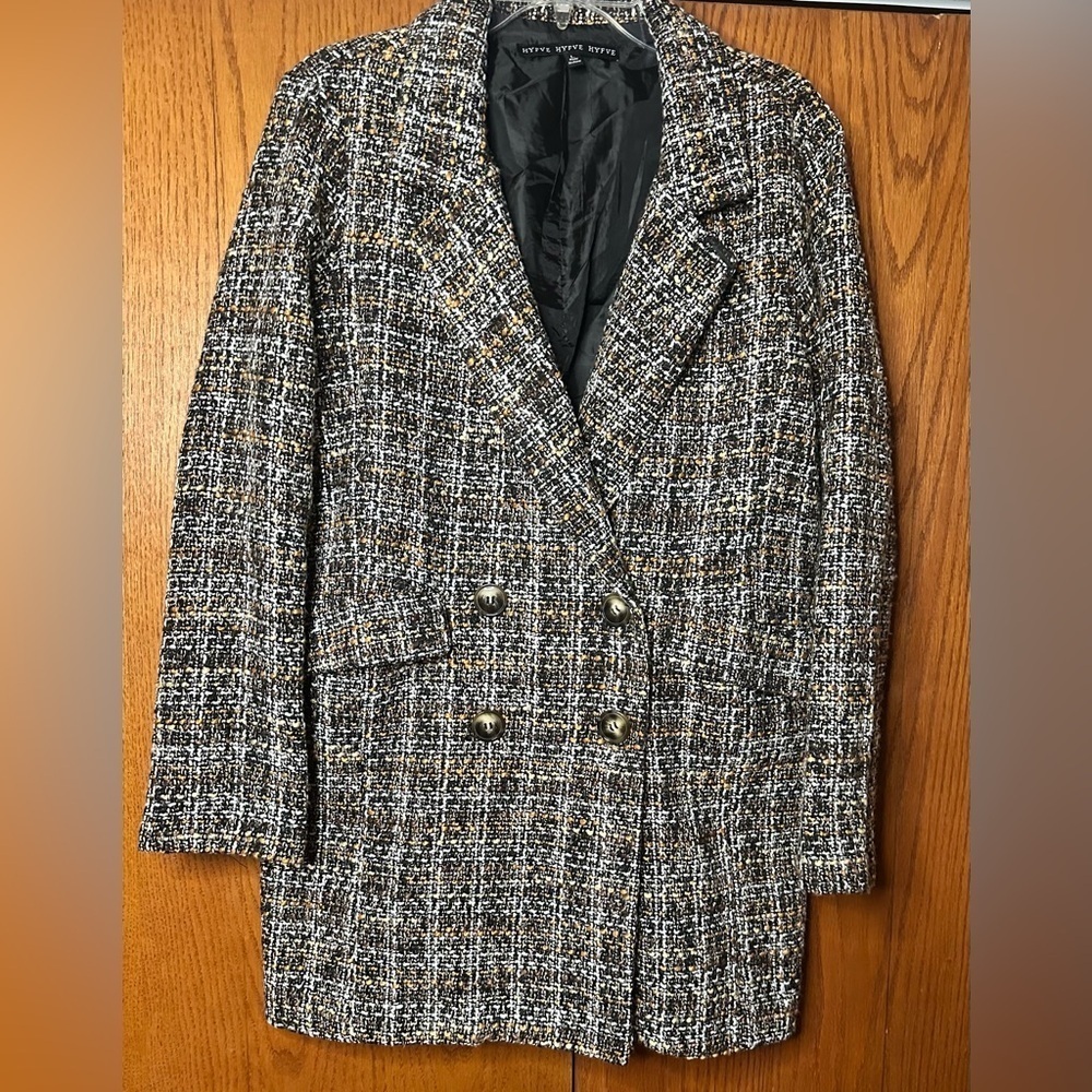 Hyfve Tweed Style Jacket Women’s Size Large Lined 4 Front Buttons Pockets